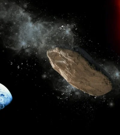 El cometa que desconcierta a los astrónomos.