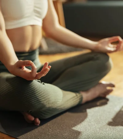 Por qué el yoga puede cambiar tu forma de responder al estrés.