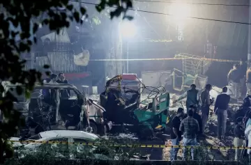 India: Explosión de coche bomba en Nueva Delhi dejó ocho muertos cerca del fuerte rojo