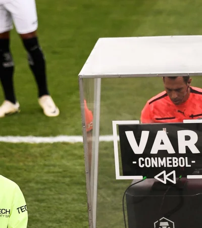 El offside semiautomático estará presente en las finales de la Sudamericana y Libertadores.