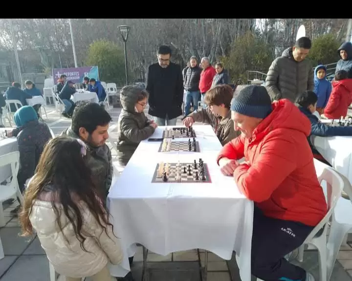 Ajedrez en Rivadavia.