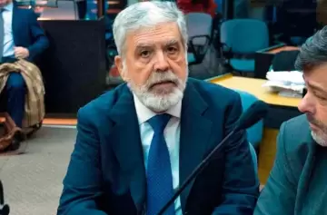 Tragedia de Once: la Justicia rechazó la prisión domiciliaria de Julio De Vido