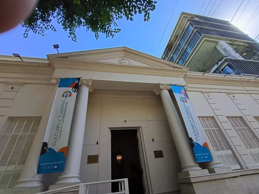 Legislatura de Mendoza.