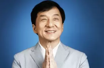 Fake News: el engaño con Inteligencia Artificial que puso a Jackie Chan al borde de la muerte