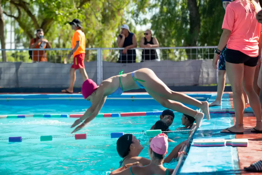 La UNCUYO abrió la inscripción a su Escuela de Verano 2025-2026.