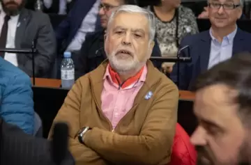 Trasladan a Julio De Vido desde Comodoro Py a la cárcel de Ezeiza, donde cumplirá su condena