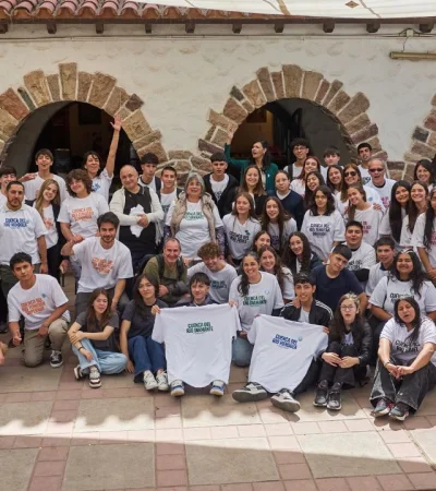 Los estudiantes que fueron convocados para elaborar el "Manifiesto por el Agua".