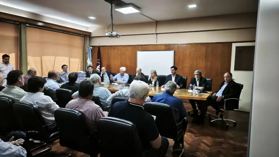 Reunión de Sturzenegger con el mundo del vino