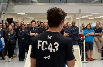 El emotivo video: la ovación secreta que recibió Colapinto de los trabajadores de Alpine