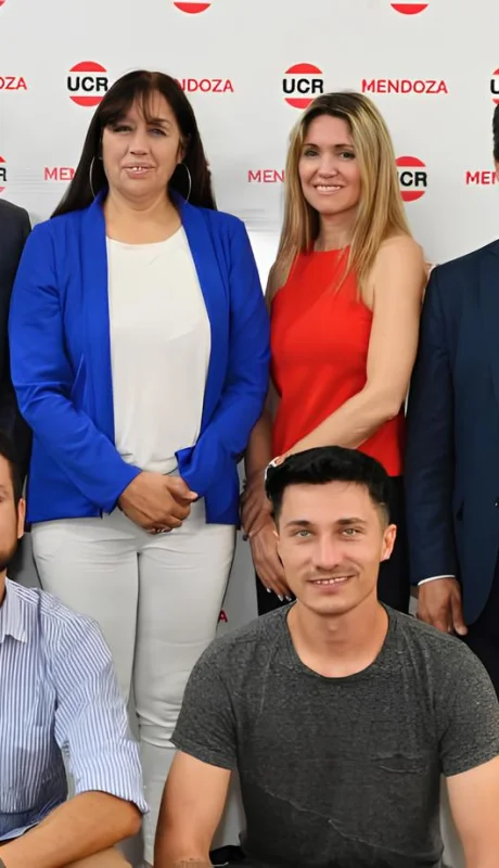 La UCR de Mendoza renueva autoridades.