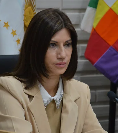 La jueza, Dolly Fernández