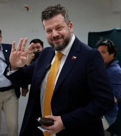 Johannes Kaiser, el candidato de ultra derecha en Chile que respaldó a Javier Milei.