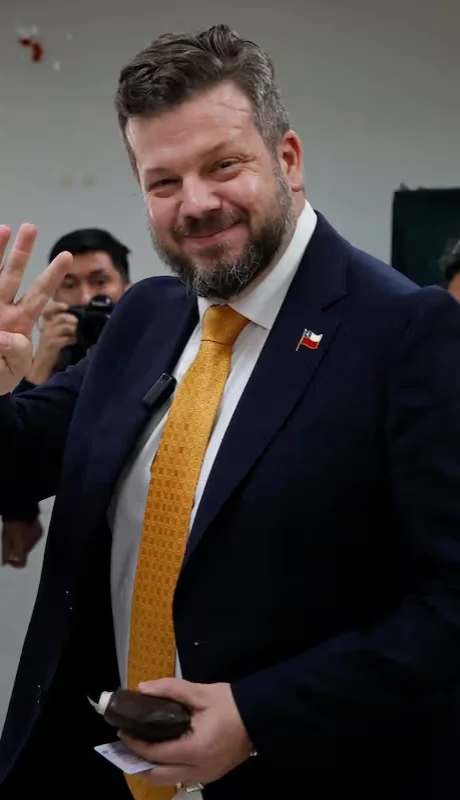 Johannes Kaiser, el candidato de ultra derecha en Chile que respaldó a Javier Milei.