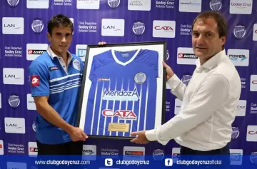 Hermes Rubén Almeida, ídolo de Godoy Cruz, y el descenso: "Fue una tristeza enorme e inesperada"