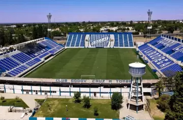 Del bedford a la Copa Libertadores: crónica del ascenso y el descenso anunciado del Tomba
