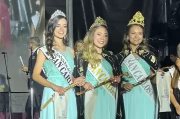 San Carlos inauguró el calendario de Vendimia y coronó a Virginia Gómez Coronel como su reina