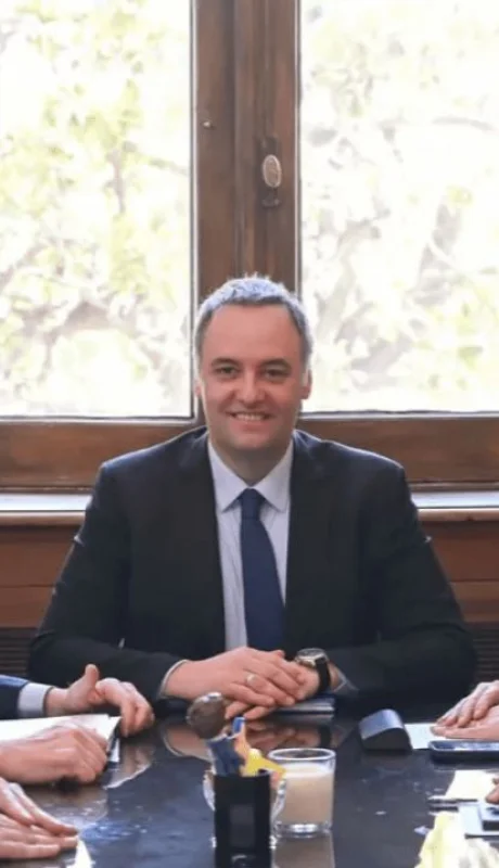 Altos funcionarios continúan los encuentros con la mayoría de los gobernadores. (Foto: web)