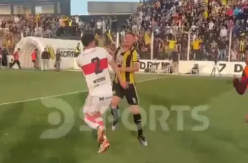 Aparecen nuevas imágenes de la barbarie entre Deportivo Madryn y Deportivo Morón