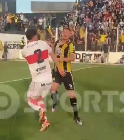 Más imágenes de la batalla campal en Madryn.