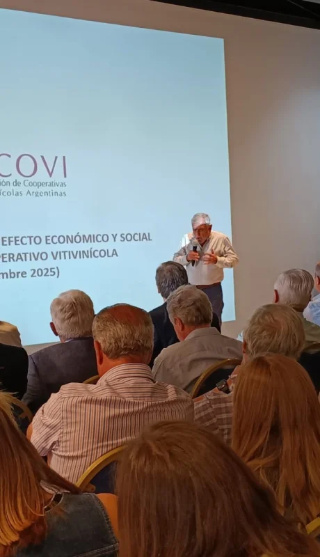 El impacto de las cooperativas vitivinícolas volvió a estar en debate durante un cónclave en FECOVITA.