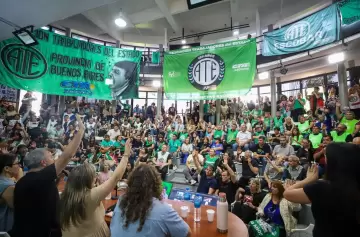 ATE anuncia una "alta adhesión" y aviva la pelea por la reforma laboral