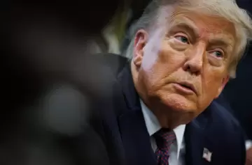 Trump mantiene en carpeta la intervención militar sin descartar el diálogo con Maduro