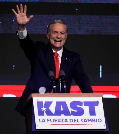 ¡Acercamiento estratégico en el sur! Milei y Kast coinciden en una "buena conversación" sobre libertad y progreso económico.