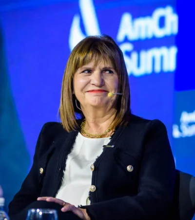 La funcionaria desembarca "muy fortalecida" en el Senado para garantizar la cohesión del espacio.