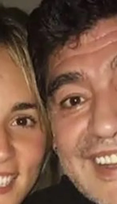 Rocío Oliva reveló por qué desestimó el reclamo económico y confesó: "Maradona se abandonó muchísimo".