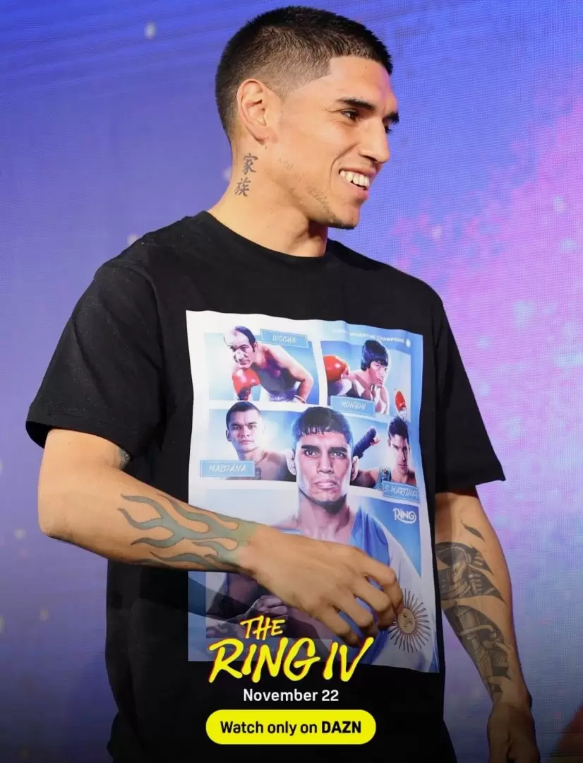 El Puma Martínez y su singular remera