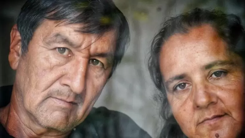 Padres de Loan Peña.