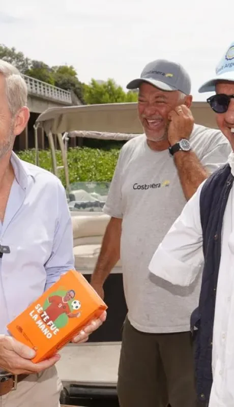 Daniel Scioli con el gobernador de Entre Ríos, Rogelio Frigerio. (Foto: web)