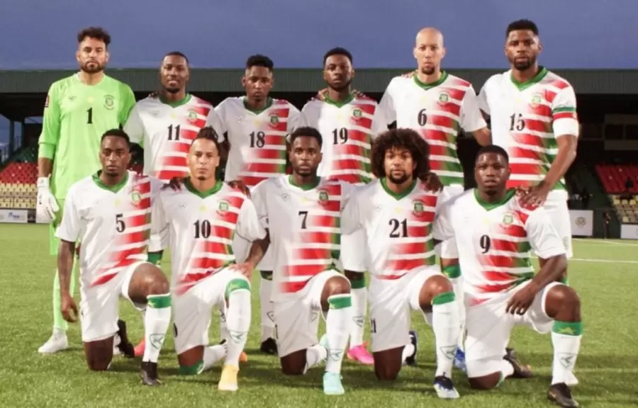 La Selección de Surinam jugará ante Surinam por un lugar en el Mundial 2026.