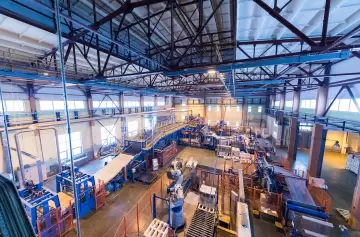 Fuerte caída industrial en octubre: retrocedió 5,3% interanual y muestra estancamiento en 2025