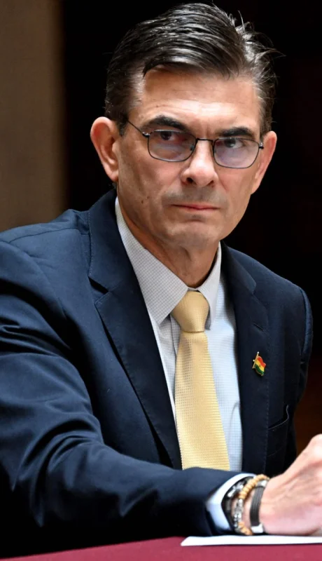 "El Ministerio de Justicia ha muerto y lo vamos a enterrar bien para que no vuelva el terrorismo de Estado", afirmó el mandatario.