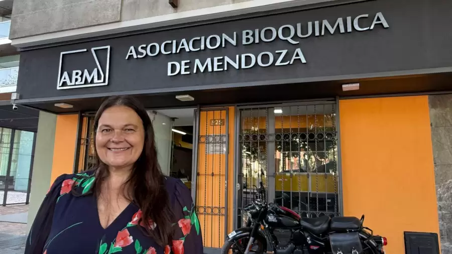 ¿Qué hacer si NO te entregan la receta de análisis clínicos?. Lo explicó la presidenta de la Asociación Bioquímica de Mendoza, Beatriz Damiani.