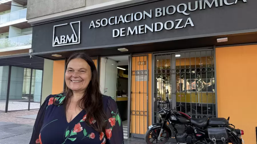 ¿Qué hacer si NO te entregan la receta de análisis clínicos?. Lo explicó la presidenta de la Asociación Bioquímica de Mendoza, Beatriz Damiani.