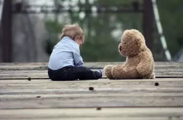 Atención, padres: cómo un simple peluche con IA se volvió un peligro letal