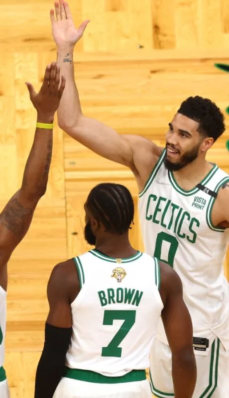 Los Celtics quieren cantar victoria.