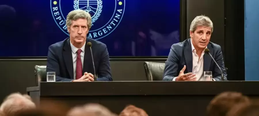 Bausili y Toto Caputo, los responsables del manejo actual