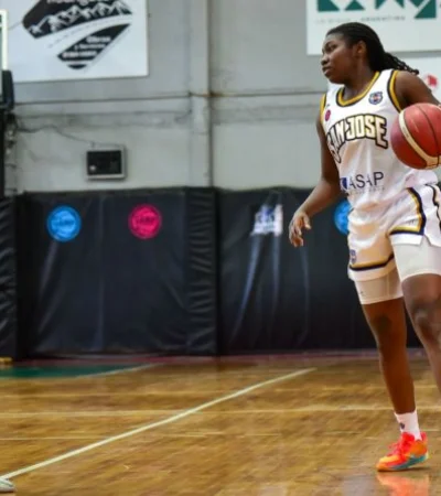 Gran triunfo de las Santas en La Rioja.