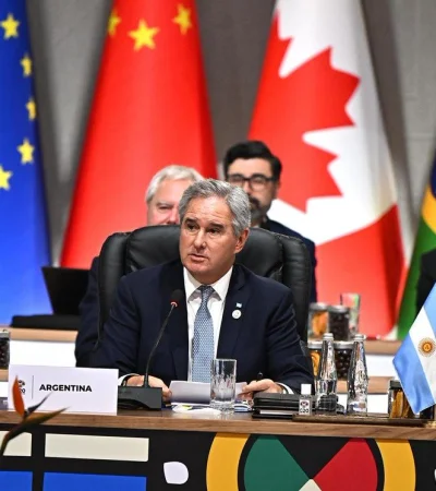 El Gobierno no descarta enviar buques de la Armada para apoyar a EE.UU. e Israel