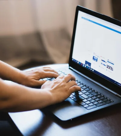 Claves para proteger tu información sensible al usar aplicaciones de IA.