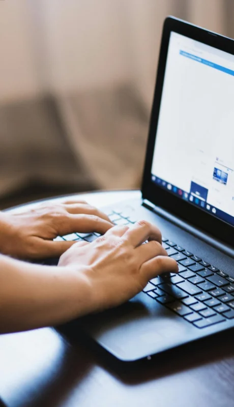 Claves para proteger tu información sensible al usar aplicaciones de IA.