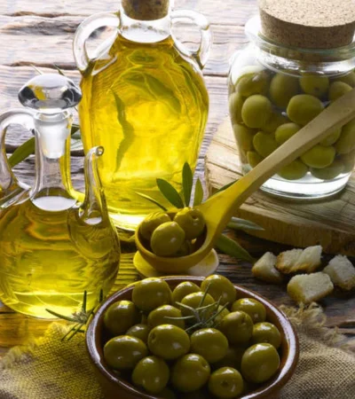 "El varietal arauco es la única variedad de aceituna que es nuestra, que es propia, que es Argentina" (J. C. Zuloaga)