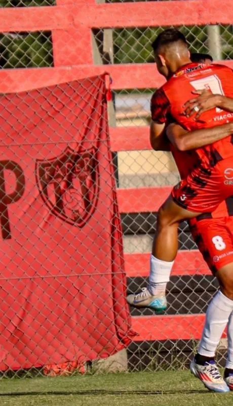 Fadep y uno de sus diez festejos de cara a su tribuna