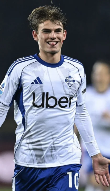 Nico Paz regresará al Real Madrid.