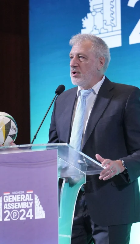 Sergio Marchi, presidente de FAA, firmó la nota contra Estudiantes.