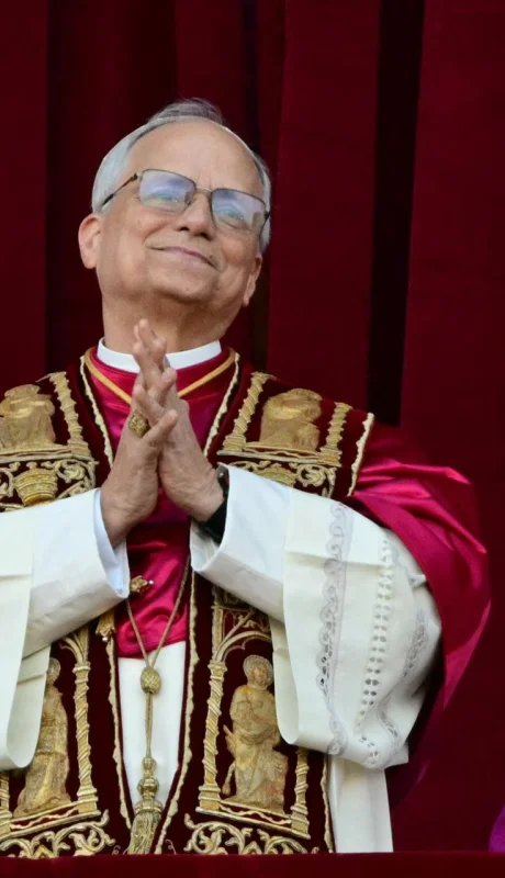 "Es necesario... buscar la manera para educar y formar otra mentalidad", sostuvo el pontífice.