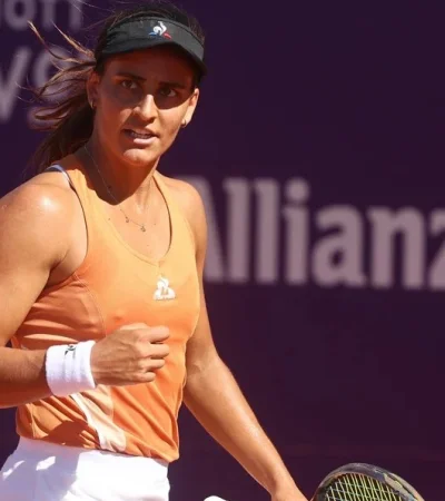 María Lourdes Carlé, vuelve a jugar este martes a última hora